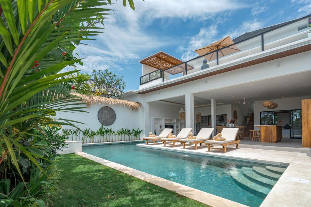 Private Mansion
